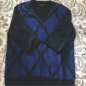 Men’s Express merino wool V-Neck argyle sweater